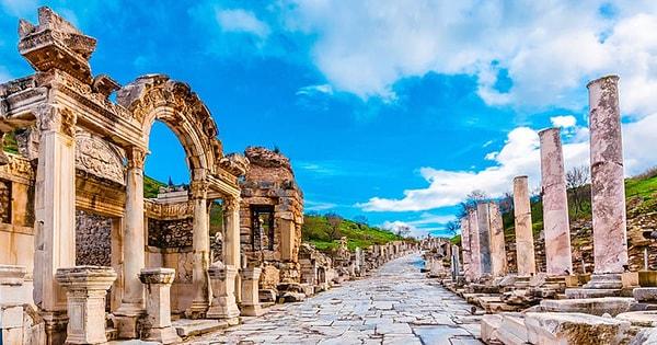 9. Efes Antik Kenti, İzmir