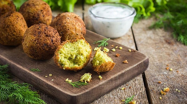 1. Falafel Topları