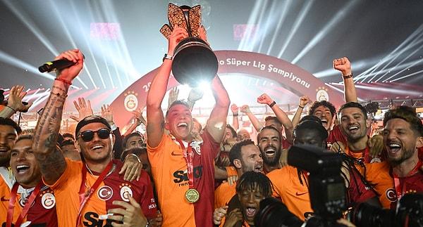 Geçtiğimiz sezonu şampiyon olarak tamamlayan Galatasaray, Süper Lig’de bu sezon da şampiyonluk en büyük adayı.