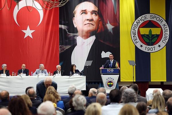 Seçimin ardından açıklama yapan Fenerbahçe Başkanı Ali Koç, "Güzel bir günü daha geride bıraktık. Şekip Mosturoğlu ve ekibini tebrik ediyorum. Hayırlı, uğurlu olmasını temenni ediyorum. Güzel bir süreci hep birlikte tamamladık." ifadelerini kullandı.
