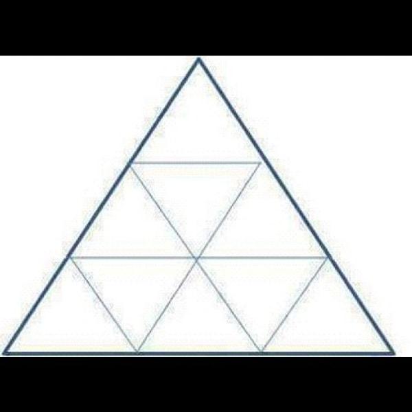 Bu resimde kaç tane üçgen var?