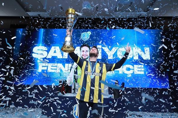 Şampiyon Fenerbahçe ülkemizi eŞampiyonlar Ligi ve FC Pro Dünya Şampiyonası Play-In Turu'nda temsil edecek.