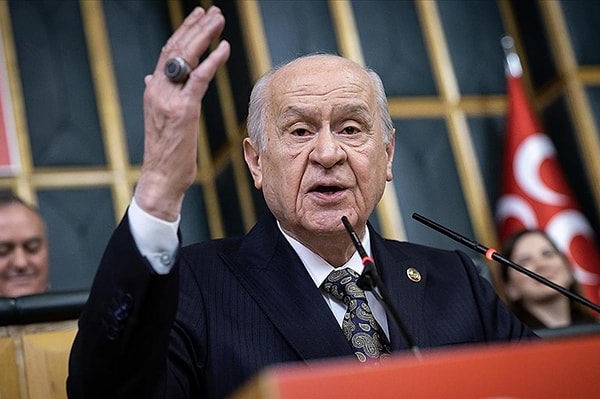 Bahçeli ayrıca söylemek istediklerini doğrudan ifade etmeyi tercih ettiğini belirterek şöyle devam etti: 👇