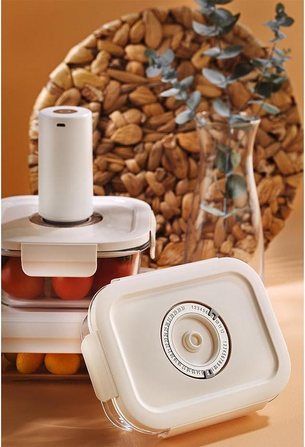 Borosilikat camdan ve BPA içermeyen plastik poşetleriyle mutfaktaki tüm ihtiyaçlarınıza yönelik bir set.