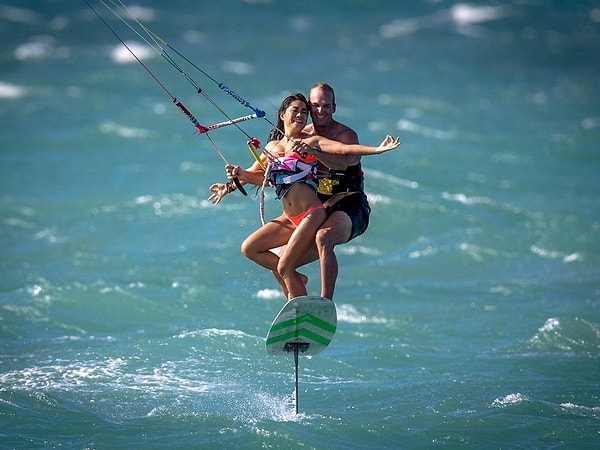 3. Kitesurf