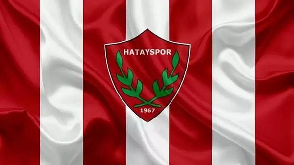 6 Şubat depremlerinden sonra zor günler geçiren, maçlarını Mersin'de oynayan ve çalışamlarını Riva'da devam ettiren Hatayspor’da haciz şoku yaşandı.