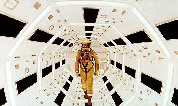 2. 2001: Uzay Yolu Macerası (1968)