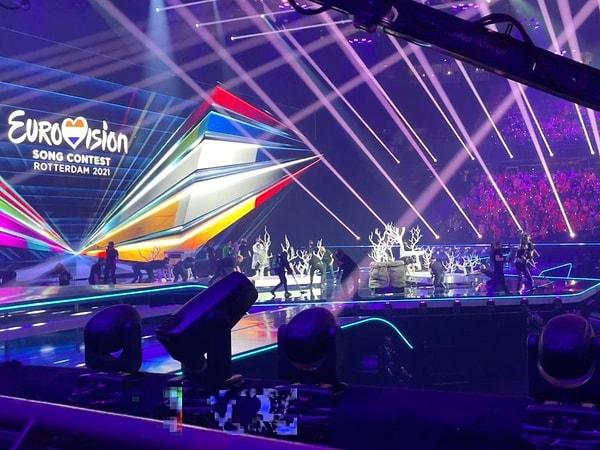 Avrupa Yayın Birliği, Eurovision Şarkı Yarışması'nda davetlilerin Filistin bayrağı ile içeriye alınmayacağını duyurmuştu.