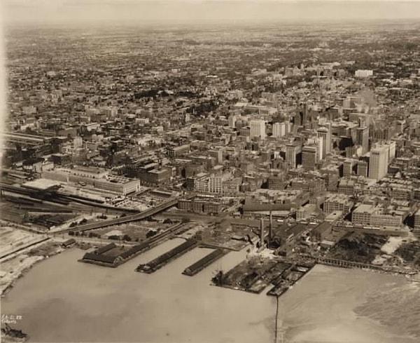 14. Kanada, Toronto - 1925