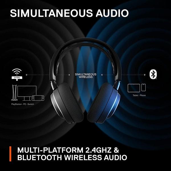 Telefon veya bilgisayarınızdan Bluetooth ile eşleştirerek kullanabileceğiniz bu kablosuz kulaklıkta bulunan iki farklı ses kaynağı sayesinde oyun oynarken arkadaşlarınızla sohbet edebilirsiniz.