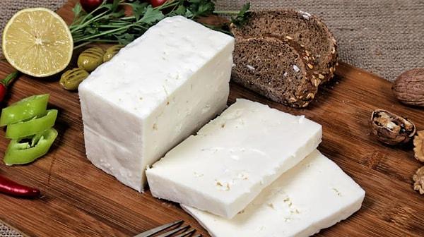 Beyaz peynir 2009 yılında 10,8 TL'den satılırken, 200 TL ile 18,5 kilograma karşılık geliyordu. 2024 yılında kilosunun fiyatı 567 TL peynirde 350 gram alınabiliyor.