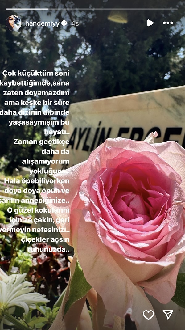 İşte Hande Erçel'in Anneler Günü paylaşımı...