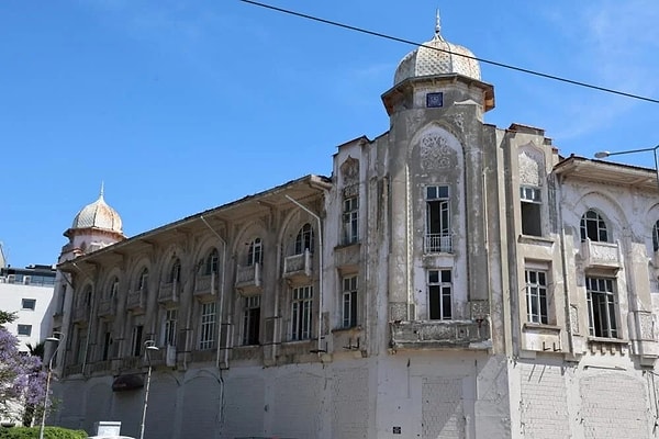 Bir diğer esnaf Adnan Altıntaş ise "Bu bina yıllardan beri yaşayan bir bina. Eğer bunu öldürürlerse yazık günah." ifadelerini kullandı.