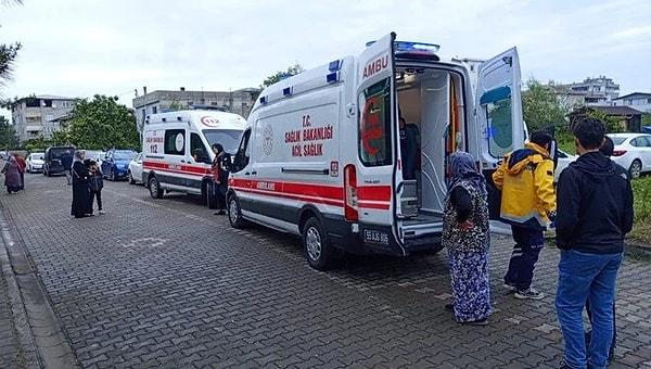 Sınıfta bulunan ve biber gazından etkilenen 25 öğrenci, ambulanslarla Çarşamba Devlet Hastanesi'ne kaldırıldı. Tedavi altına alınan öğrencilerin sağlık durumlarının iyi olduğu belirtildi.