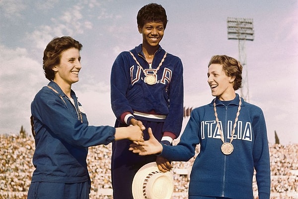 15. Olimpiyat 1 Altın Madalya 3: Wilma Rudolph