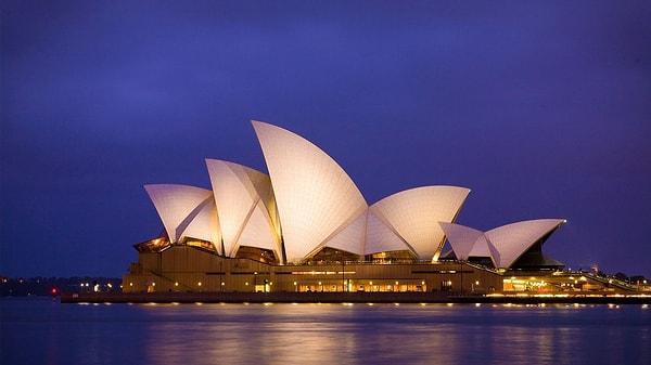 8. Son olarak, Sydney Opera House diyelim. Maliyeti ne kadardır?