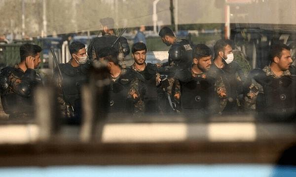 Başkent Tahran’da emniyet görevlileri, İranlı ve yabancı uyruklu üyeleri olan satanist gruba yönelik operasyon düzenledi.