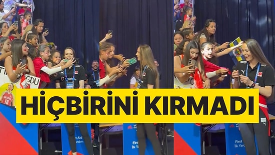 A Milli Kadın Voleybol Takım Kaptanı Eda Erdem'e İtalya Maçı Öncesinde Küçük Taraftarlardan Yoğun İlgi