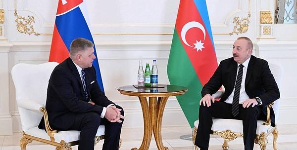 İlham Aliyev'in Reisi ile yaptığı görüşme öncesi buluştuğu bir başka lider ise Slovakya Başbakanı Robert Fico'ydu.