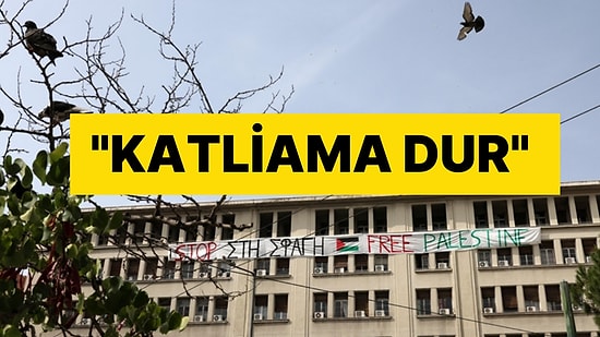 Yunanistan'da Kalkınma Bakanlığı Çalışanları, Filistin Bayrağı Astı: "Katliama Dur, Filistin'e Özgürlük"