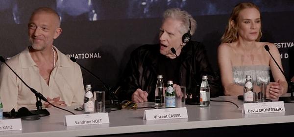 81 yaşındaki Cronenberg'in bu sıra dışı hikayeye sahip filmi, gösterim esnasında 3.5 dakika boyunca ayakta alkışlandı. Usta yönetmen film gösterimi sonrası basına dikkat çeken açıklamalar yaptı.