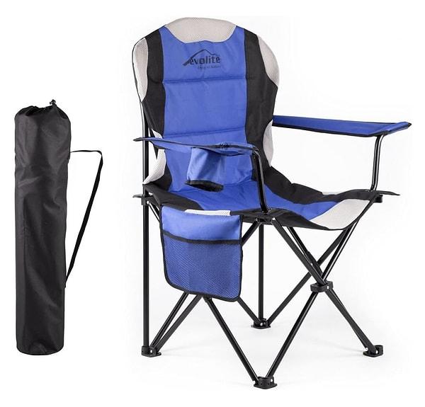 Bu sandalyenin en dikkat çeken özelliği, suya dayanıklı 600/D Oxford PVC Kumaş'tan yapılmış olması!