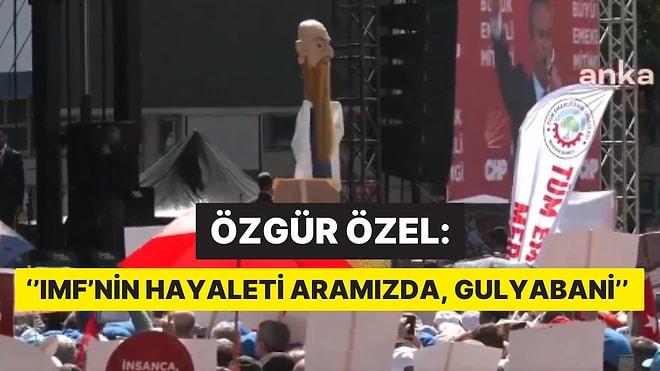 Büyük Emekli Mitingi'nde Özgür Özel Maliye Bakanı Mehmet Şimşek'i Hedef Aldı: ''Gulyabani!''