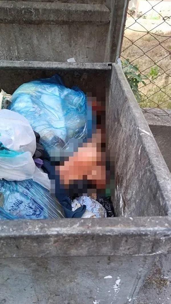 Pendik Dumlupınar Mahallesi’nde dün sabah saatlerinde tüyler ürperten bir olay yaşanmıştı. Çöpte yemek arayan evsiz bir adamın ihbarı üzerine çöp konteynerinde parçalanmış erkek cesedi bulunmuştu.