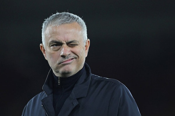 Cumartesi günü Şampiyonlar Ligi finali için Londra'ya gideceğini ve  Jose Mourinho ile yüz yüze görüşeceğini söyleyen Yıldırım'ın açıklaması şu şekilde: 👇