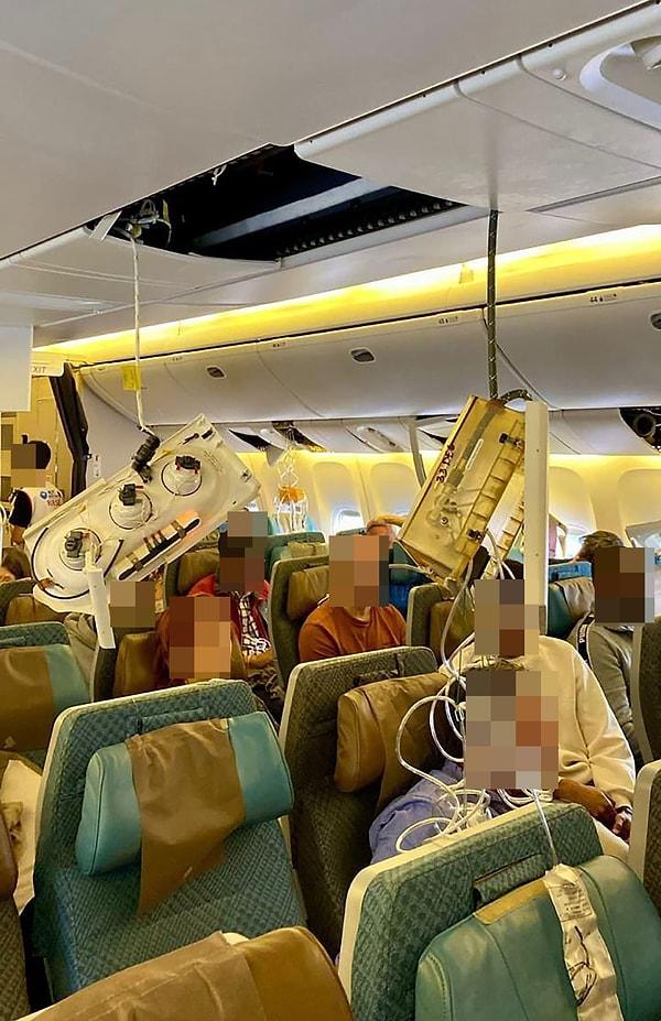 Uçağın uçuş veri (FDR) ve kokpit ses kaydedicisini (CVR) inceleyen Singapurlu uzmanların raporuna göre, yerçekimi kuvvetinde (G) yaşanan hızlı değişimler irtifa kaybına neden olurken kemer takmayan yolcuların yaralanmasıyla sonuçlandı.