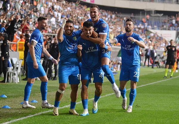 Normal sezonu 4. sırada tamamlayan Bodrum FK, play-off'ta iki tur geçerek yükseldiği finalde 19. dakikada Gökdeniz'in golüyle 1-0 öne geçti. Sakaryaspor'da Rotman 44. dakikada kırmızı kartla takımını 10 kişi bıraktı. 10 kişi mücadelede eden Sakaryaspor'da Dimitrov, kalesinden açılan kaleci Sousa'yı çalımlayıp dar açıdan topu filelere gönderip finale 1-1'lik dengeyi getirdi.