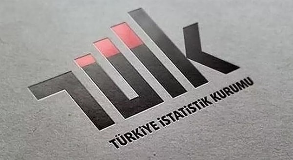 TÜİK verilerine göre Türkiye’de 2001’de 2,38 seviyesinde olan doğurganlık hızı, 2023’de 1,51’e gerileyerek, nüfus yenilenme eşik değeri olan 2,1’in altına düştü.