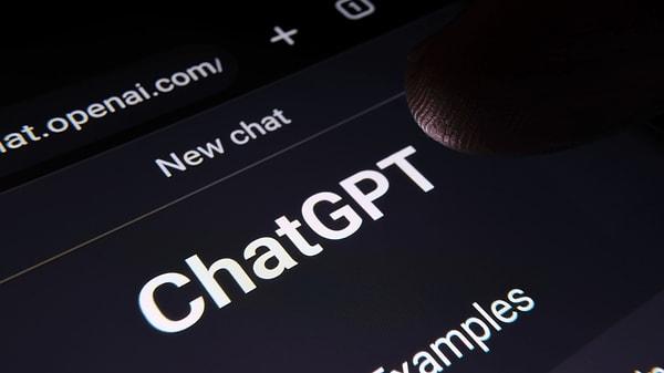 GPT-4o teknolojisinden güç alan ChatGPT Edu, özellikle metin yorumlama, kodlama ve matematiksel konularda daha akademik yorumlar yapabiliyor.