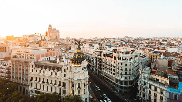 5. Madrid hangi ülkenin başkentidir?