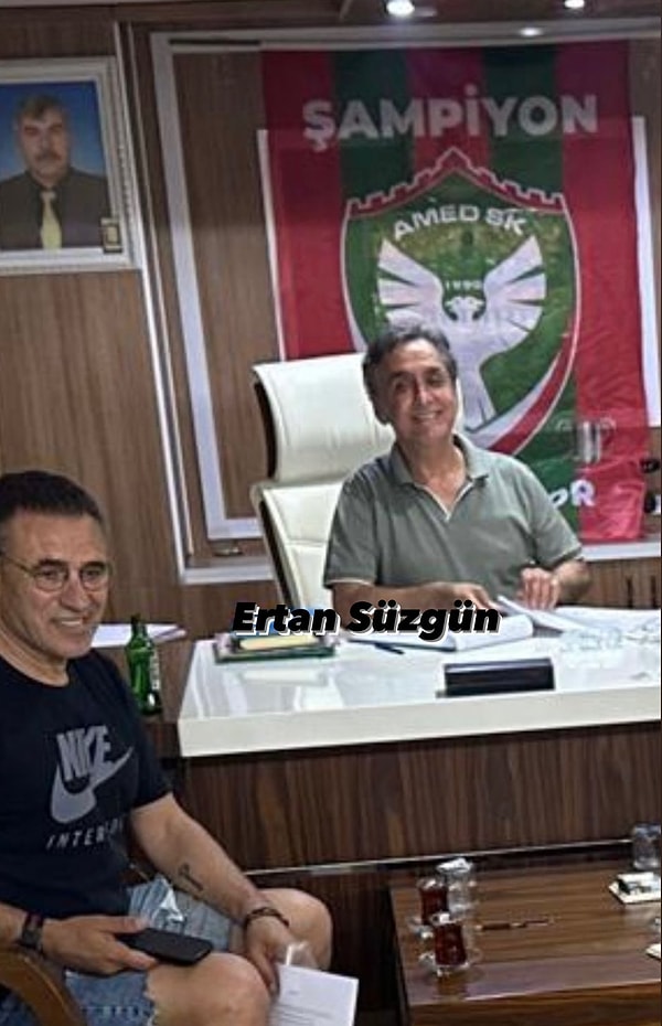 Gazeteci Ertan Süzgün, Ersun Yanal ile Amedspor'un anlaşmasından fotoğraf paylaştı