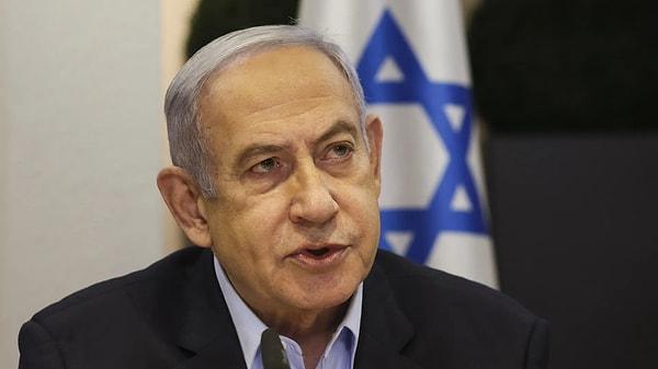 İsrail Başbakanı Benjamin Netanyahu da İsrail’in kara listeye alınmasına ilişkin karar hakkında X sosyal medya platformundan paylaşımda bulundu. Netanyahu, “BM, Hamas'ın saçma iddialarını benimseyerek bugün kendisini tarihin kara listesine koydu” ifadelerini kullandı.