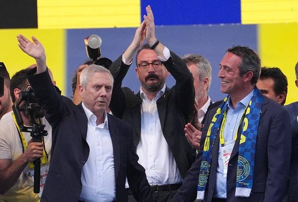 Yıldırım, "İnşallah Sayın Ali Koç ve arkadaşları bu sene Fenerbahçe'yi şampiyon yapar. Elimizden gelen desteği veririz." dedi.