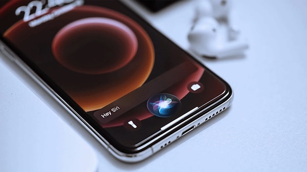 Saldırı sırasında, aklına sadece küçük kızı geldi. Hayatta kalabilmek için çareyi telefonu ile yardım çağırmakta buldu.