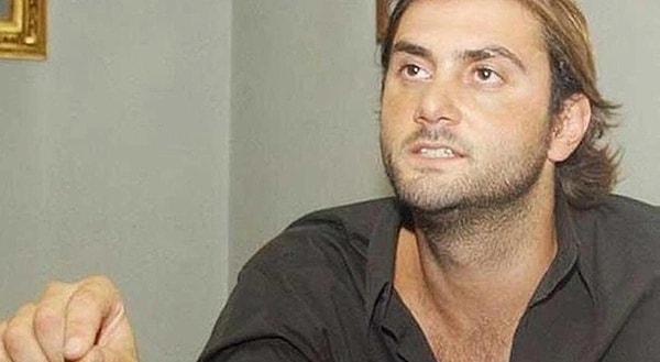 2005 yılında Gamze Özçelik'in görüntülerinin internete sızdırılmış ve Özçelik'in eski sevgilisi Gökhan Demirkol tecavüzle suçlanmış ve 10.5 yıl hapis istemiyle yargılanmıştı. Yaklaşık bir yıl cezaevinde kalan Demirkol daha sonra ise serbest bırakılmıştı.