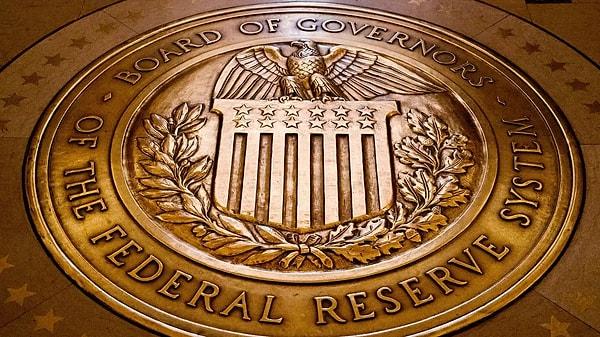 Federal Açık Piyasa Komitesi’nin (FOMC) bugün yaptığı toplantıda oybirliği kararıyla faizler 5,25-5,50 aralığında sabit tutma kararı çıktı.