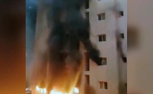 Kuveyt’te iki binada birden başlayan yangın adeta faciaya döndü. Kuveyt İçişleri Bakanlığı’nın açıklamasına göre, yangında hayatını kaybedenlerin sayısı 49’a yükseldi. Vefat edenlerin çoğunun, ülkede çalışan göçmen işçiler olduğu ifade ediliyor.
