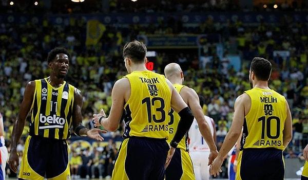Fenerbahçe Beko, play-off final serisi 4’üncü maçında Anadolu Efes’i uzatmalarda 80-72 mağlup ederek seride durumu 3-1’e getirdi ve şampiyon oldu.