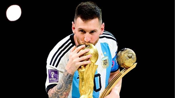 Lionel Messi ESPN'ye yaptığı açıklamada, "Futbolu bırakmak için henüz hazır değilim. Her şeyin biteceğine dair elbette bir korku var" ifadelerini kullandı.