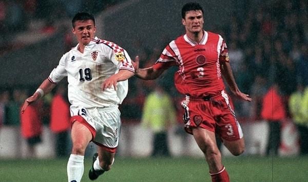 10. 1996 yılında millilerimizin ilk defa katıldığı Avrupa Futbol Şampiyonası kupasını hangi takım müzesine götürmüştür?