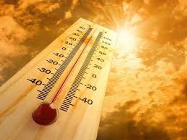 Haziran aynın gelmesiyle hızla yükselişe geçen sıcaklıklar bunaltıcı bir hal aldı. Termometrelerin 40 derece üzerine çıktığı pek çok şehirde yaşayanlara uyarı, uzmanlardan geldi!