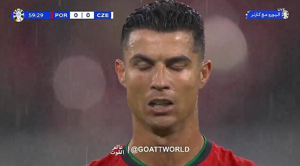 Cristiano Ronaldo ise serbest vuruş öncesi Bismillah diyerek kayda geçti.