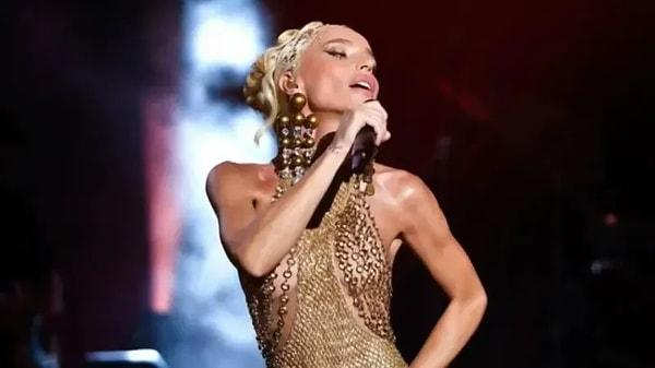 Gülşen'in her şarkısını ezbere bilen nesli bile dinlediğinde kulaklarına inandıramayacak bir video sosyal medyada gündem oldu.