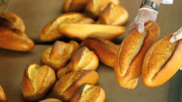 250 gramlık ekmeğin fiyatı geçen yıl temmuz ayında 3 liradan 5 liraya yükseltilmişti.
