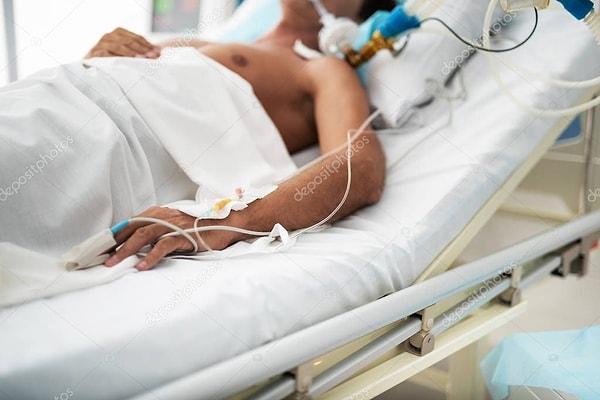 Mücahid, 3 Haziran'da Muzaffarnagar Tıp Fakültesi'nde bir operasyon geçirdi ve operasyon sonrasında cinsel organlarının çıkarıldığını fark etti.