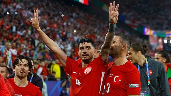 Galibiyet gollerini atan futbolcularımızın yanı sıra Akaydin'in kritik hamleleri de üç puanı getiren önemli etkenlerden biri olmuştu.